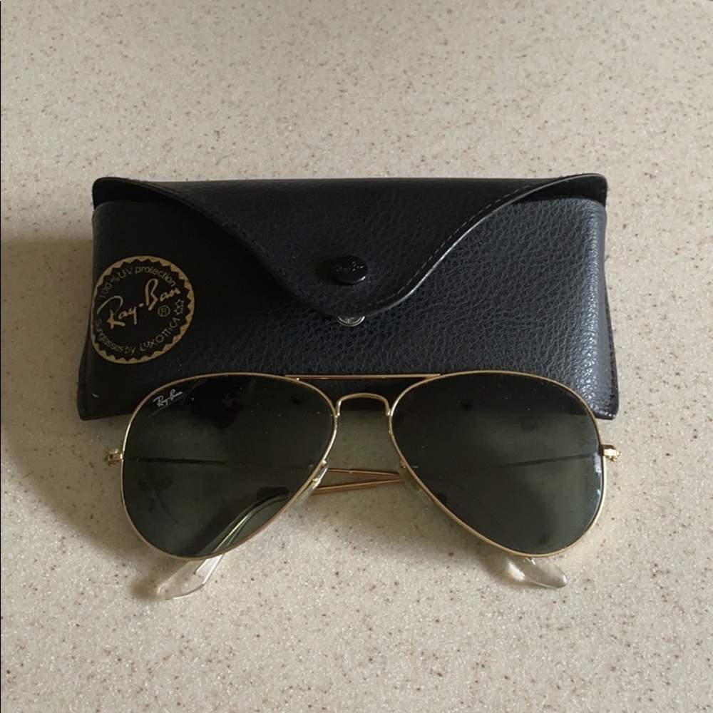 Like new Ray Ban sunglasses